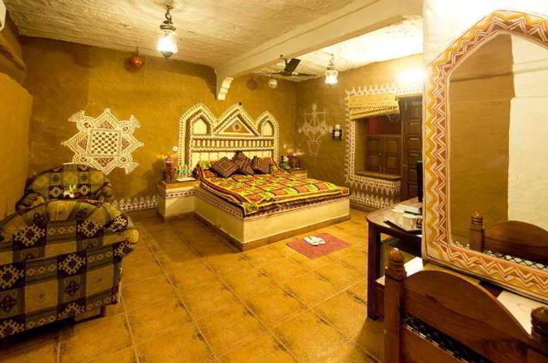 Nirali Dhani Ethnic Heritage Hotel And Resort Джодпур Екстериор снимка