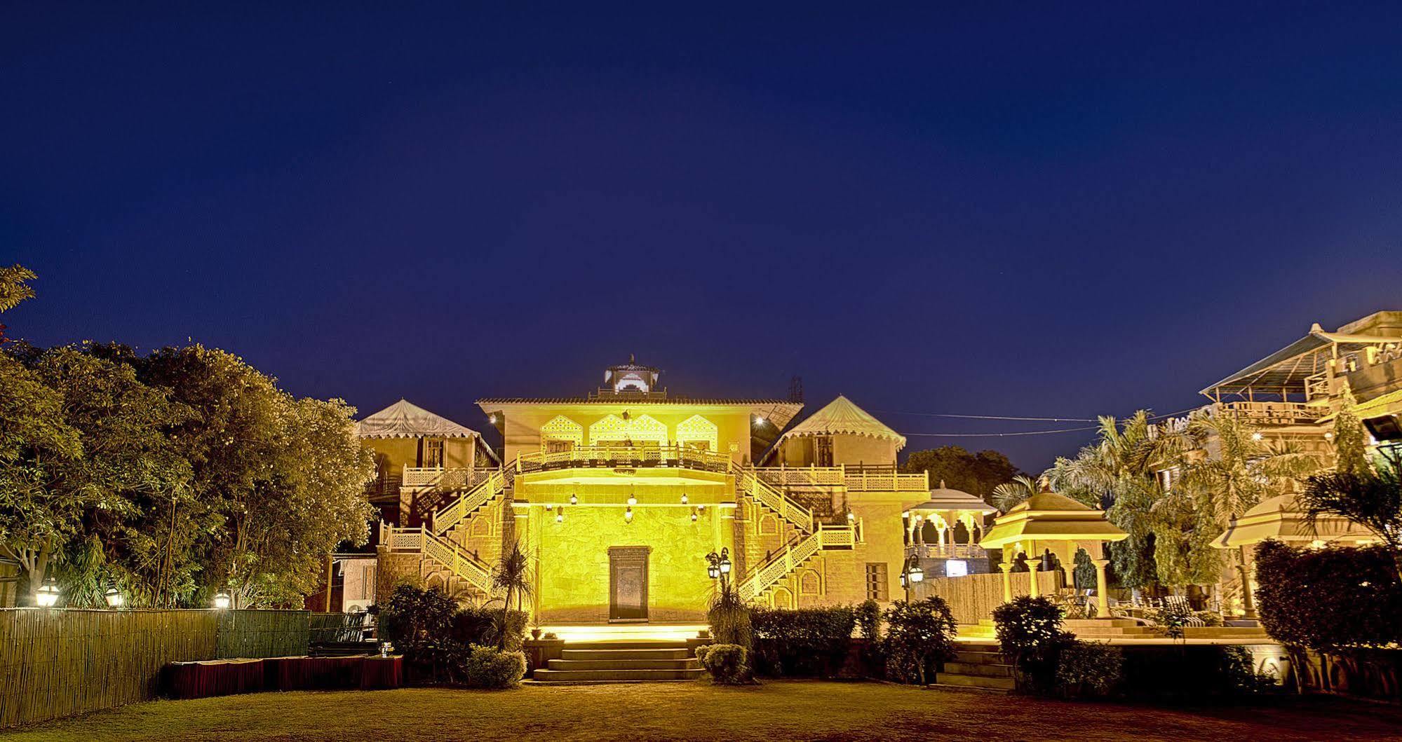 Nirali Dhani Ethnic Heritage Hotel And Resort Джодпур Екстериор снимка