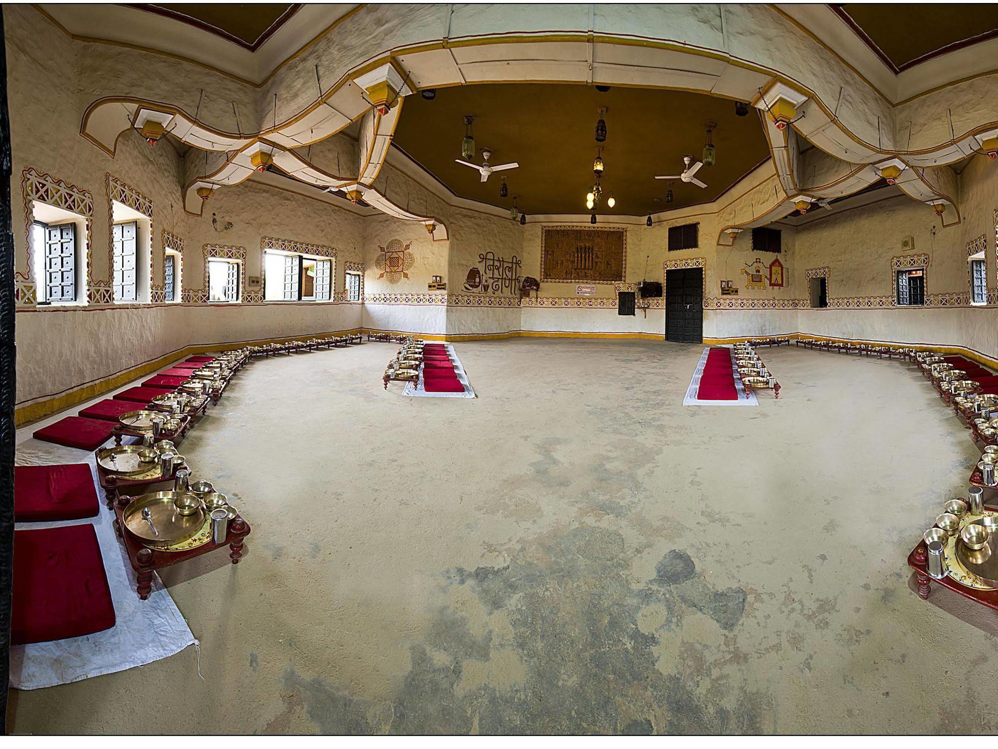 Nirali Dhani Ethnic Heritage Hotel And Resort Джодпур Екстериор снимка