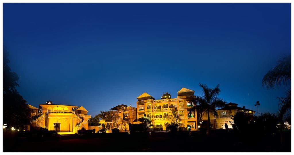 Nirali Dhani Ethnic Heritage Hotel And Resort Джодпур Екстериор снимка
